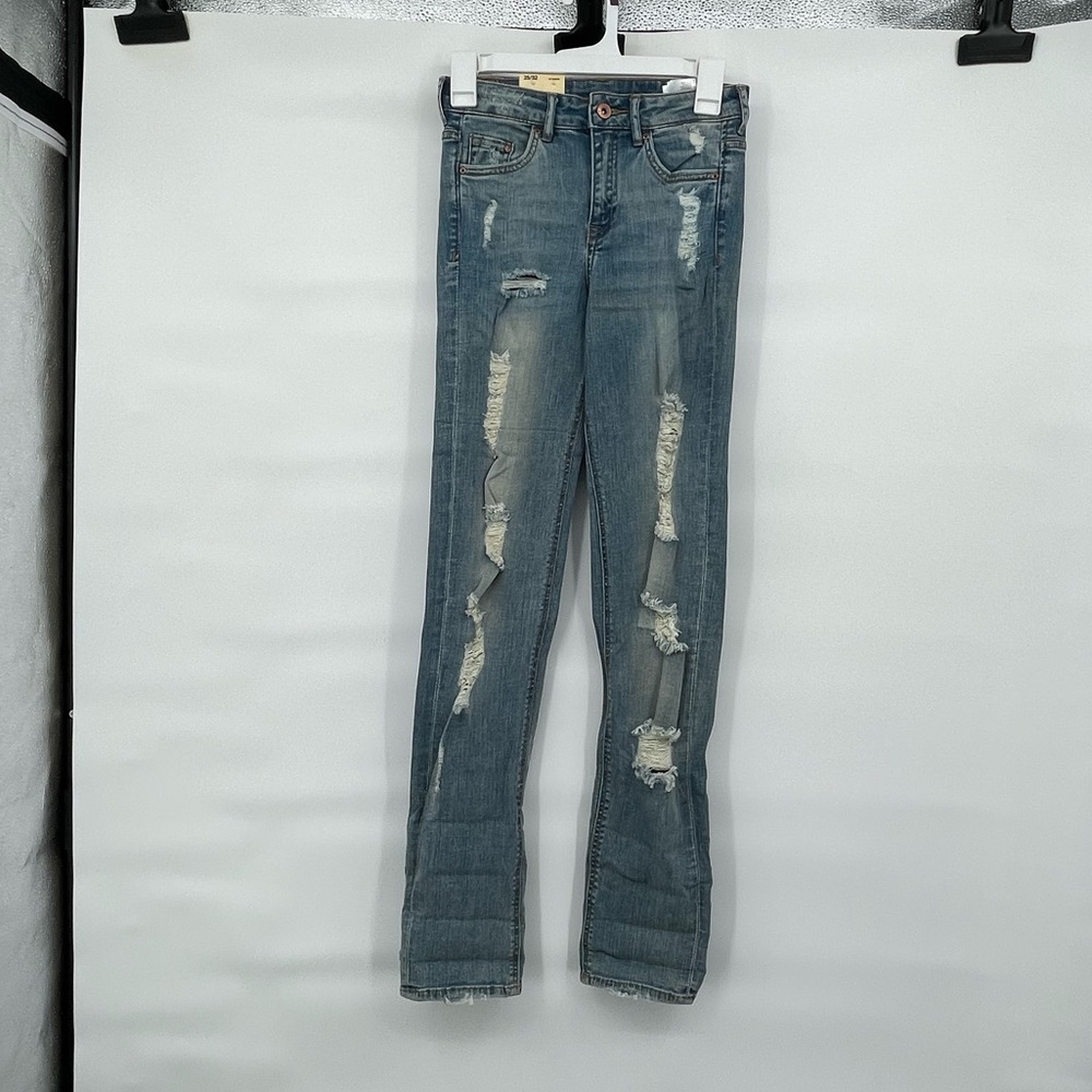 H&M Denim NWT distressed slim regular waist jeans
